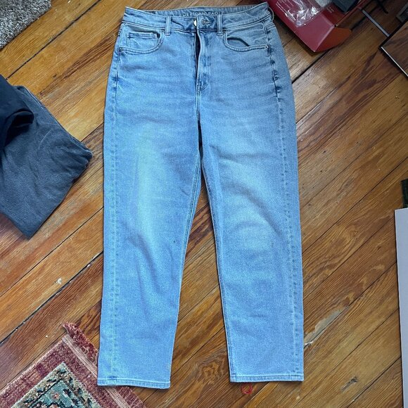 AE Light Wash Stretch Mom Straight Jean - Picture 1 of 4